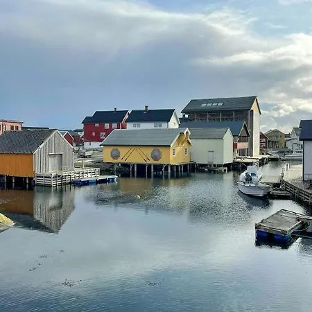 Boathouse With Views Of Harbour And Sea Apartment *
